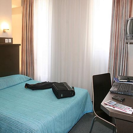 Hotel Amarys Simart Paris Værelse billede
